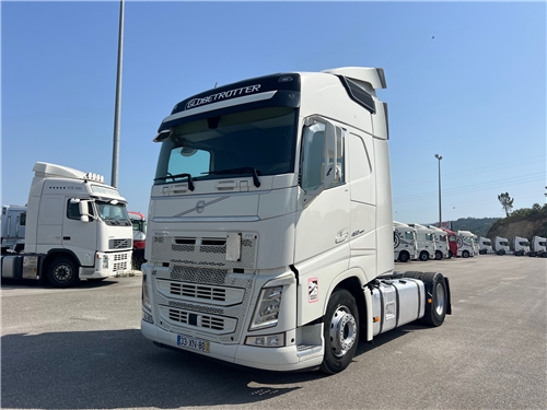 V33XN88 - V33XN88
