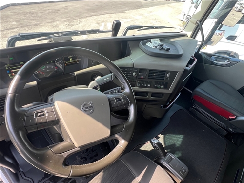 V332416 #17 - V332416