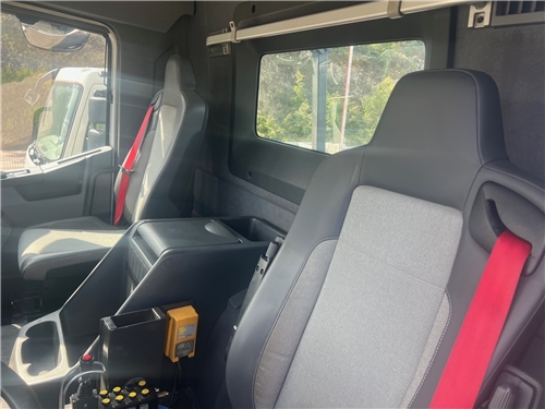 R001558 #15 - R001558