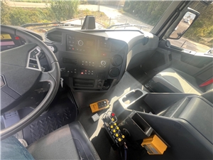 R001558 #16 - R001558