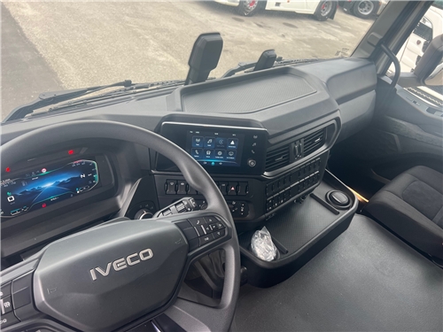 I543689 #33 - I543689 I543689 #33 - I543689