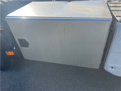 V832967 #8 - V832967