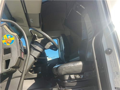 V832967 #16 - V832967