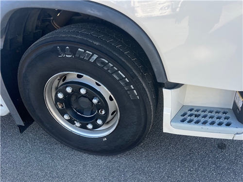 V832967 #27 - V832967