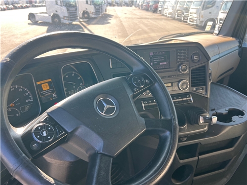 M17VL03 #18 - M17VL03