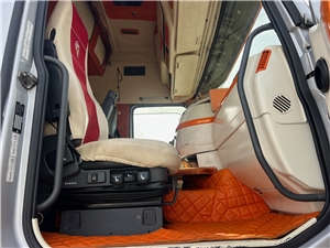 V77PH21 #10 - V77PH21