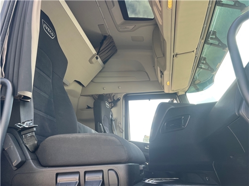 I30ZT34 #12 - I30ZT34