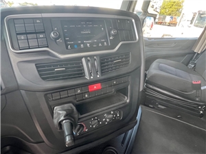 I30ZT34 #18 - I30ZT34