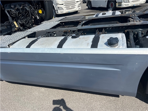 R96GD82 #8 - R96GD82