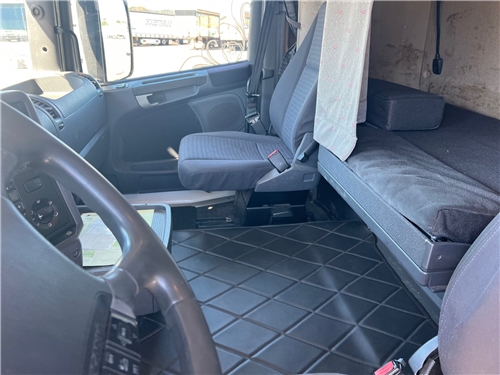 S89NZ44 #11 - S89NZ44