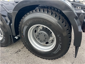 V385109 #15 - V385109