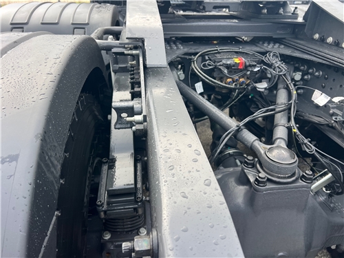 V385348 #17 - V385348