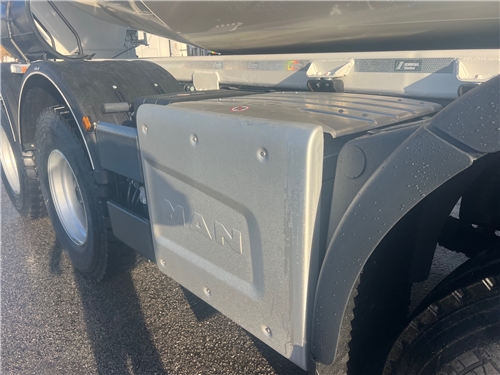 M349631 #9 - M349631