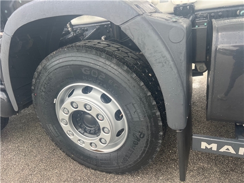 M349581 #32 - M349581