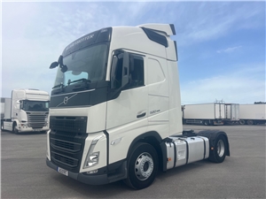 VIATURA USADA MATRICULA: AO-01-RT - VAO01RT