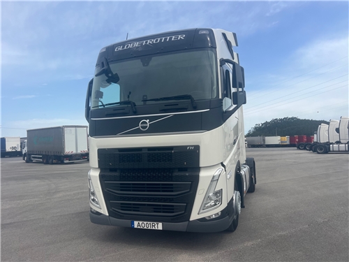 VIATURA USADA MATRICULA: AO-01-RT - VAO01RT