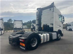 VIATURA USADA MATRICULA: AO-01-RT #2 - VAO01RT