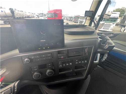 VIATURA USADA MATRICULA: AO-01-RT #15 - VAO01RT