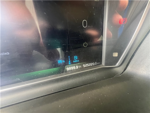 VIATURA USADA MATRICULA: AO-01-RT #18 - VAO01RT