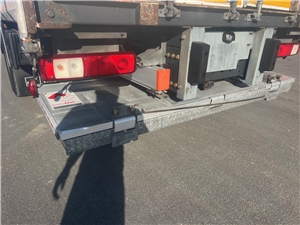 VIATURA USADA, MATRÍCULA: #5 - R005866