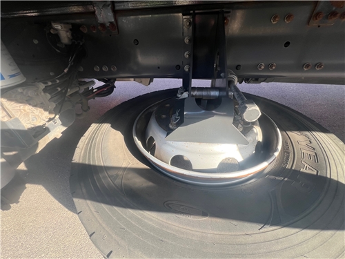 VIATURA USADA, MATRÍCULA: #27 - R005866