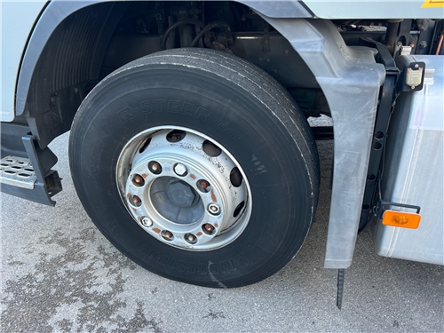 V16GP19 #16 - V16GP19