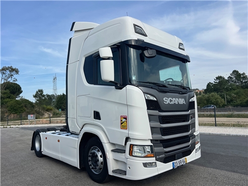 S23XR64 #1 - S23XR64