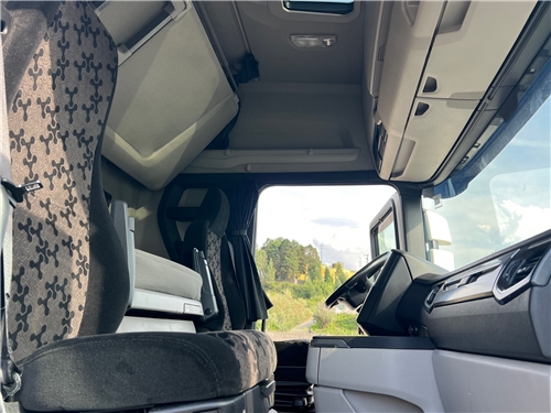 S23XR64 #12 - S23XR64