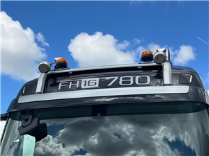 V555973 #11 - V555973