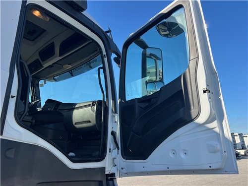 M21QV78 #11 - M21QV78