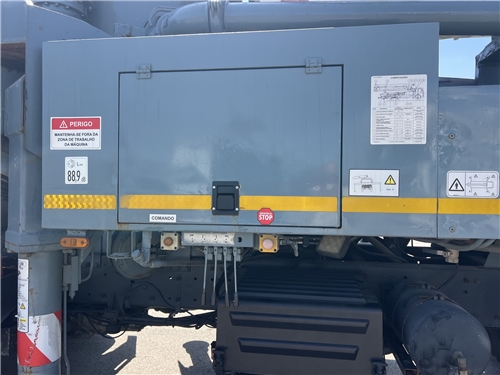 V9915UH #12 - V9915UH