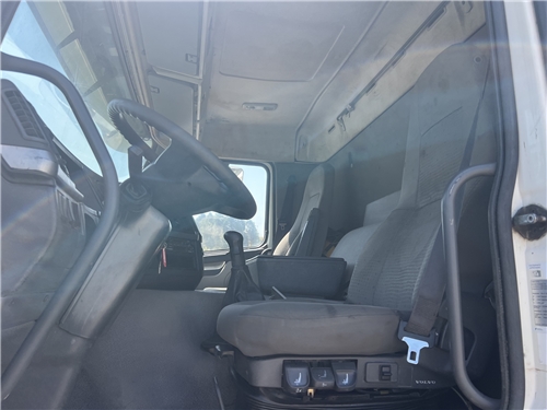 V9915UH #19 - V9915UH