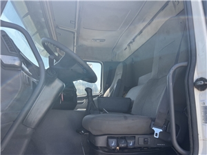 V9915UH #19 - V9915UH