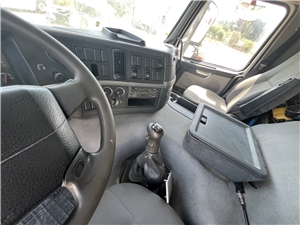 V9915UH #22 - V9915UH