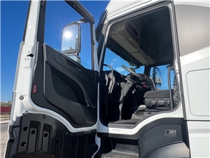 I30ZT52 #13 - I30ZT52