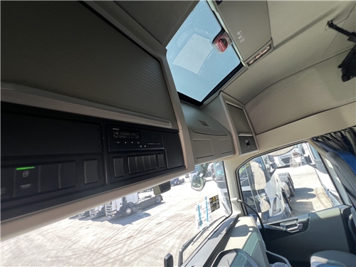 V565532 #21 - V565532