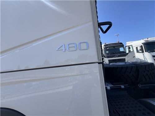 V565532 #28 - V565532
