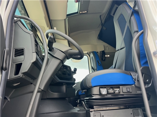 V558140 #24 - V558140