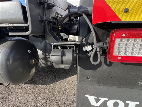 V558027 #39 - V558027